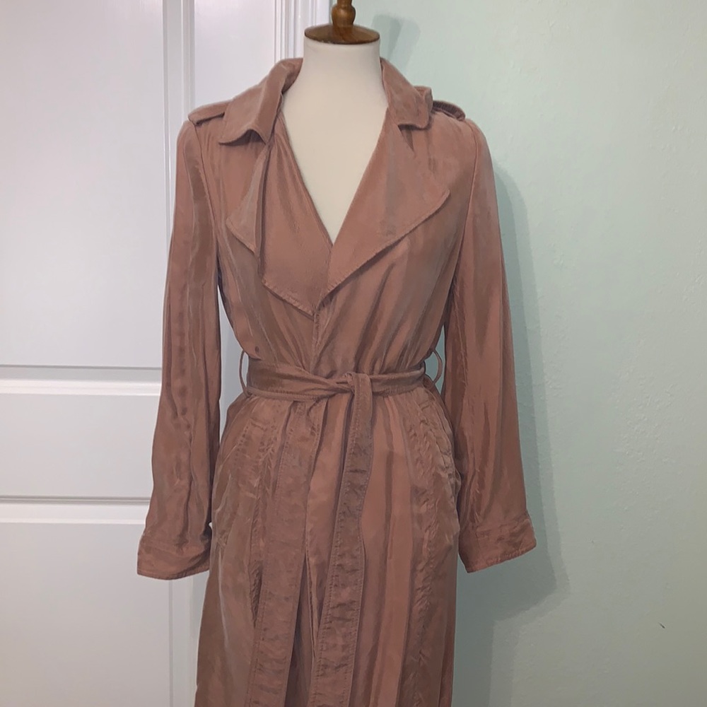 Banana Republic Light Trench